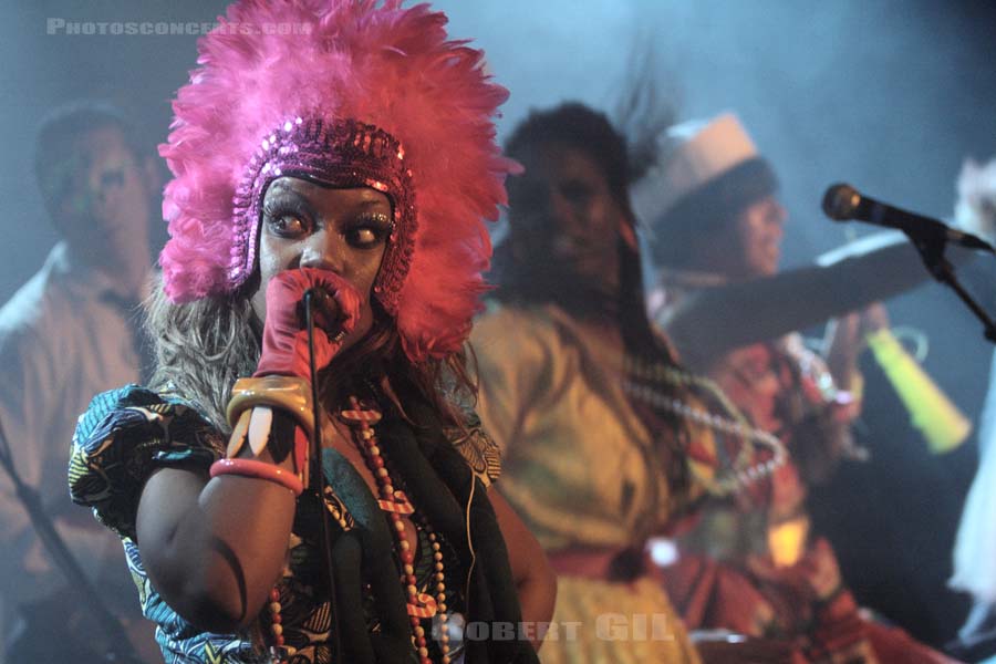 EBONY BONES - 2007-04-26 - PARIS - La Maroquinerie - 